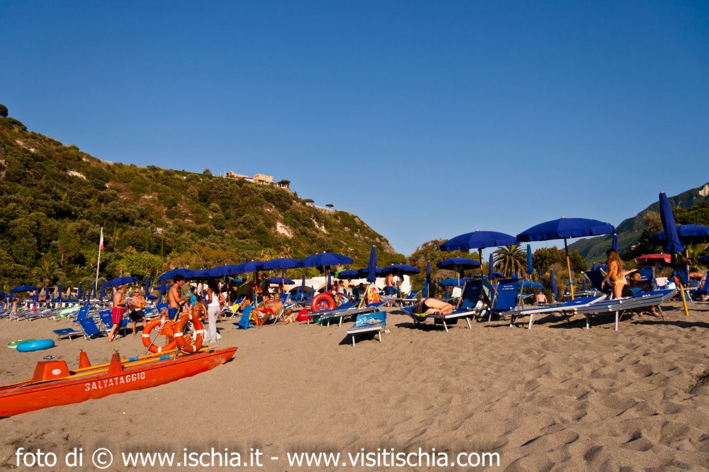 spiaggia-san-montano-18